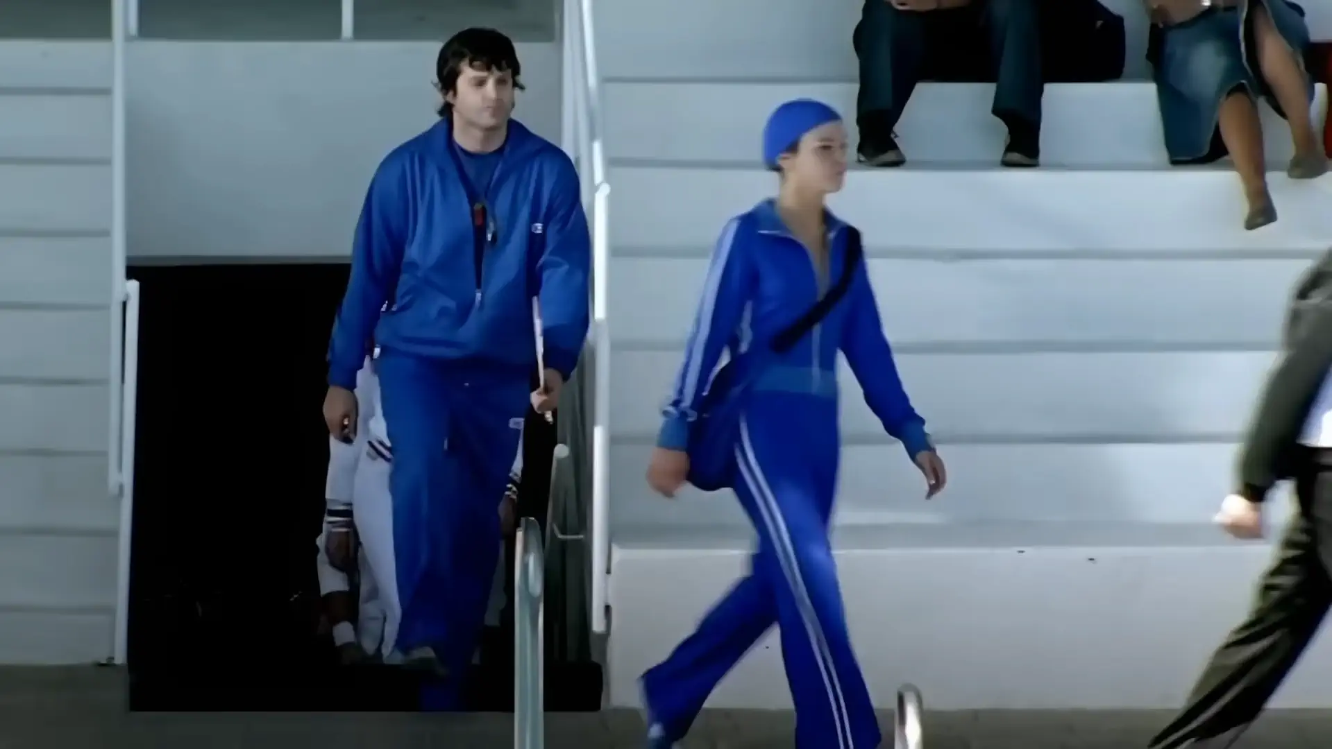 Videoclip de Babasonicos retocado con IA.